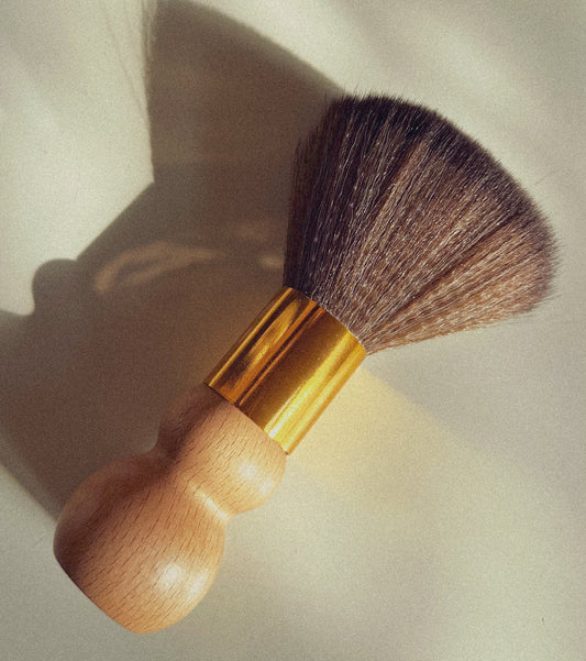 BRITT'S BTB BAE BRUSH